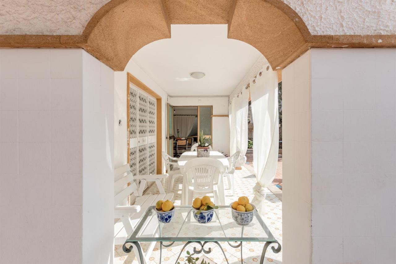Casa In Villa A Mondello-700M Dal Mare Palermo Exterior foto