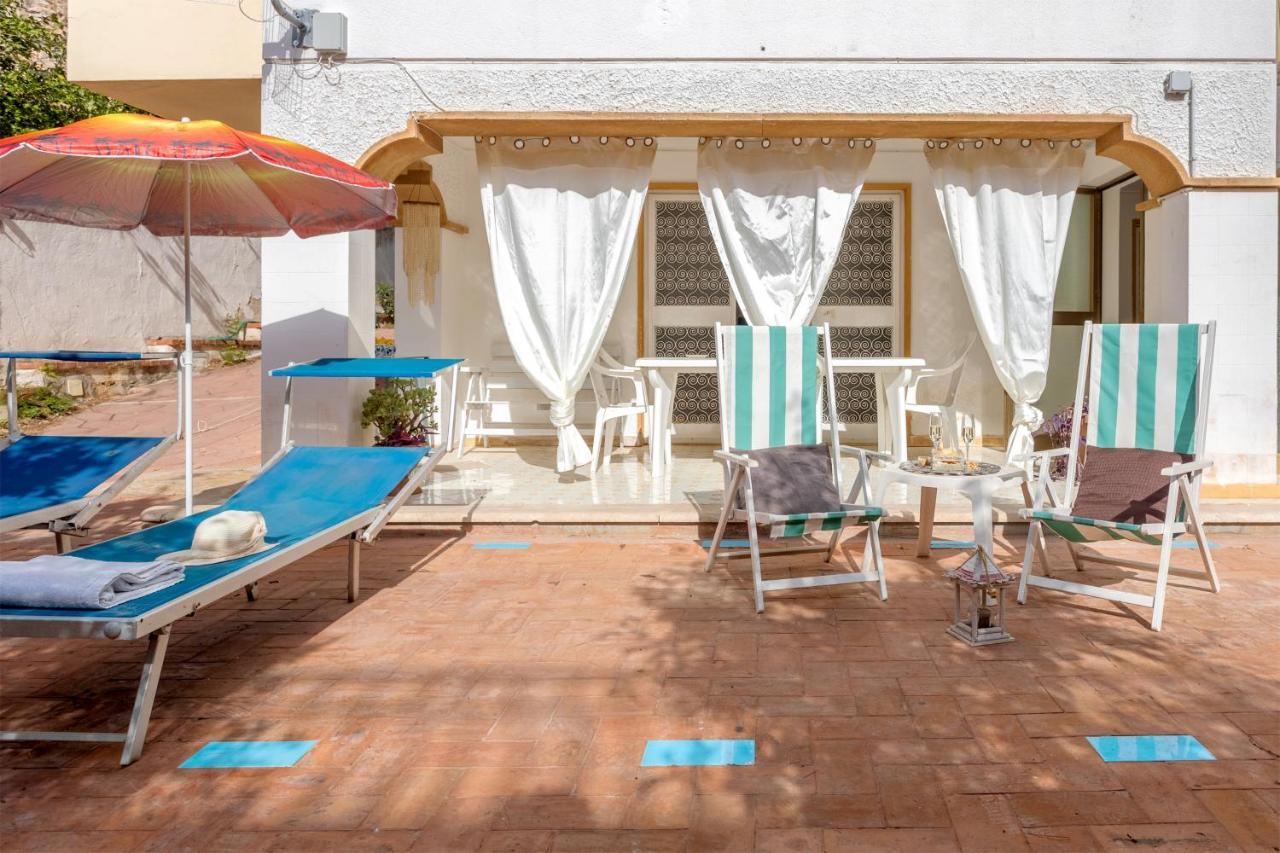 Casa In Villa A Mondello-700M Dal Mare Palermo Exterior foto